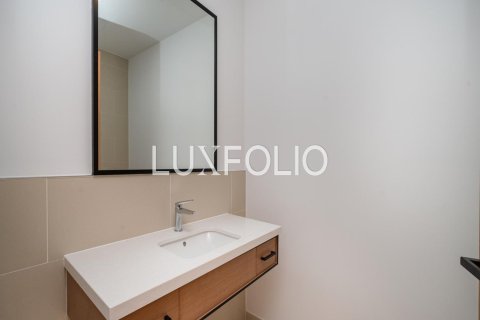Apartment in Dubai Marina, Dubai 4 bedrooms, 214 sq.m. № 45963 - photo 20
