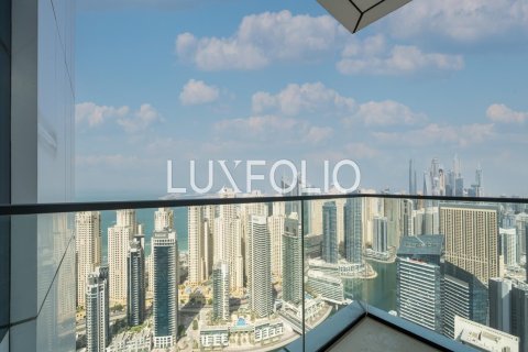 Apartment in Dubai Marina, Dubai 4 bedrooms, 214 sq.m. № 45963 - photo 13