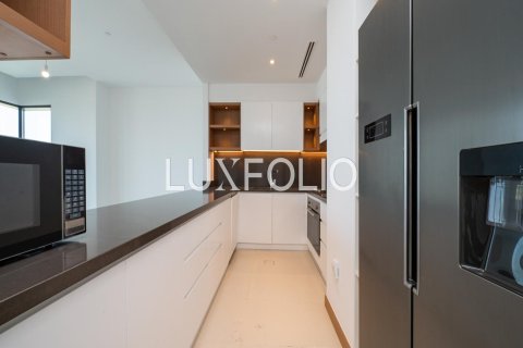 Apartment in Dubai Marina, Dubai 4 bedrooms, 214 sq.m. № 45963 - photo 8