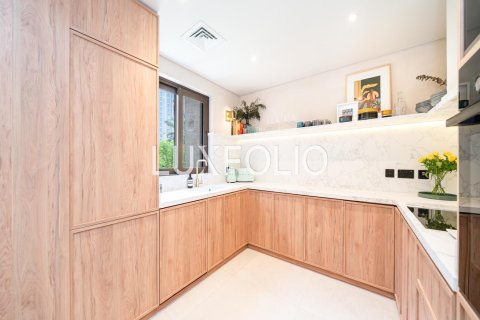 Apartment in Old Town, Dubai 2 bedrooms, 122 sq.m. № 45516 - photo 5