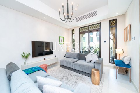 Apartment in Old Town, Dubai 2 bedrooms, 122 sq.m. № 45516 - photo 3