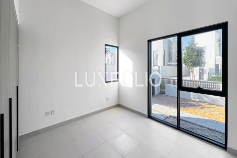 Villa in Murooj Al Furjan, Al Furjan, Dubai 5 bedrooms, 425 sq.m. № 45515 - photo 7