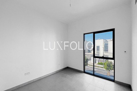 Villa in Murooj Al Furjan, Al Furjan, Dubai 5 bedrooms, 425 sq.m. № 45515 - photo 12