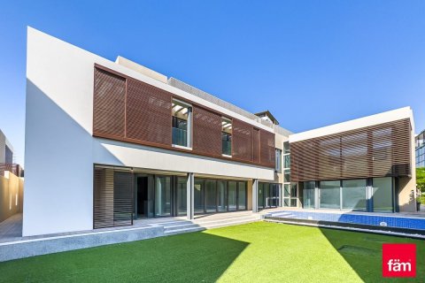 Villa en Dubai, 4 dormitorios, 637.8 m², № 9350 - foto 1