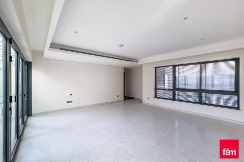 Villa en Dubai, 4 dormitorios, 637.8 m², № 9350 - foto 7