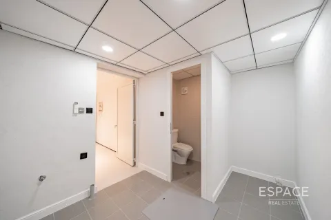 Купить виллу в Дубае: 4 спальни, 322м², № 69123 - фото 7