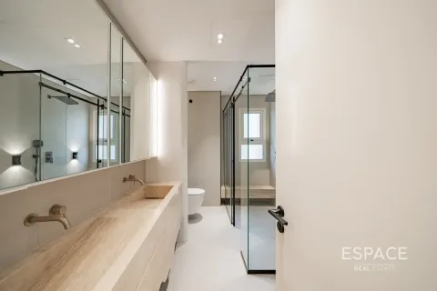 Villa in Dubai 4 bedrooms, 322 sq.m. № 69123 - photo 12