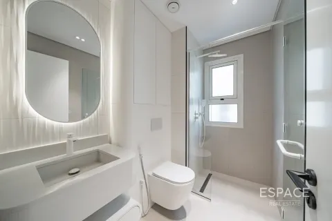 Villa in Dubai 4 bedrooms, 322 sq.m. № 69123 - photo 14