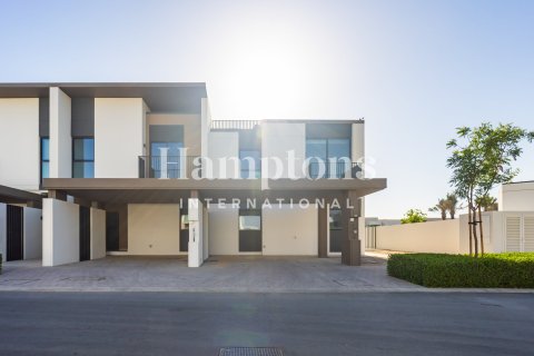 Villa in Arabian Ranches 3, Dubai 4 bedrooms, 293.48057700 sq.m. № 111215 - photo 9