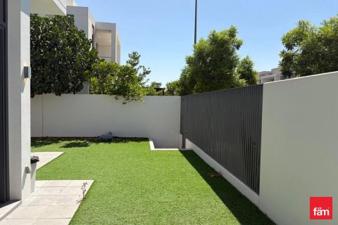 فيلا في دبي 4 غرف نوم, 251.9 م² رقم 111269 - صورة 6