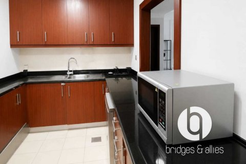 Apartamento en Jumeirah Beach Residence, Dubai, 2 dormitorios, 134 m², № 135105 - foto 8