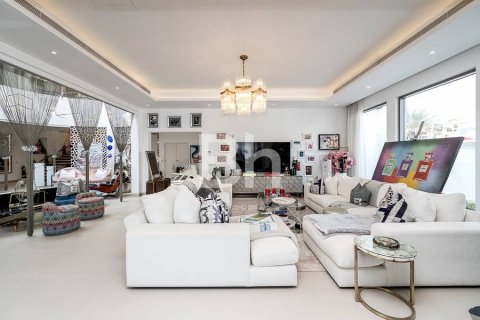 Villa en Palm Jumeirah, Dubai, 6 dormitorios, 1245 m², № 21595 - foto 19