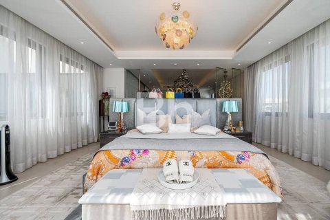 Villa en Palm Jumeirah, Dubai, 6 dormitorios, 1245 m², № 21595 - foto 8