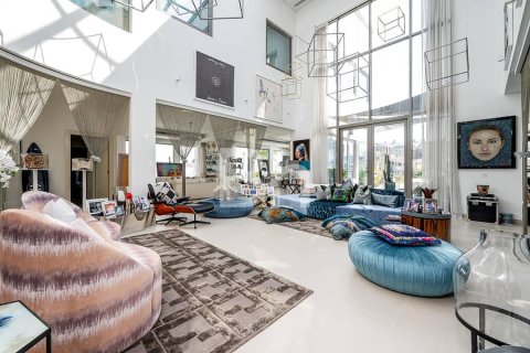 Villa en Palm Jumeirah, Dubai, 6 dormitorios, 1245 m², № 21595 - foto 3