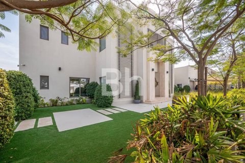 Villa en Palm Jumeirah, Dubai, 6 dormitorios, 1245 m², № 21595 - foto 27