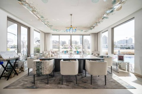 Villa en Palm Jumeirah, Dubai, 6 dormitorios, 1245 m², № 21595 - foto 5