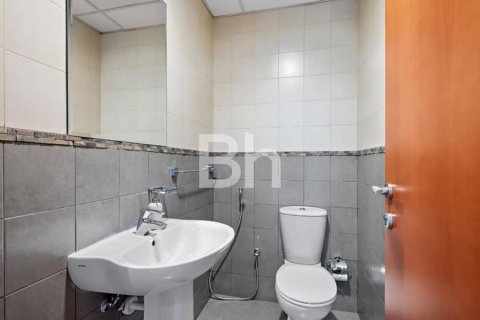 Apartment in Dubai Marina, Dubai 2 bedrooms, 162 sq.m. № 21598 - photo 19