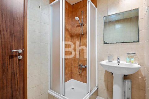 Apartment in Dubai Marina, Dubai 2 bedrooms, 162 sq.m. № 21598 - photo 17