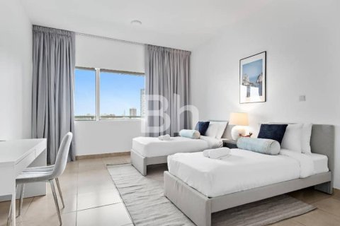 Apartment in Dubai Marina, Dubai 2 bedrooms, 162 sq.m. № 21598 - photo 13