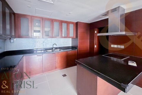 Купить квартиру в Бизнес-Бэе, Дубай: 2 спальни, 145м², № 60816 - фото 3