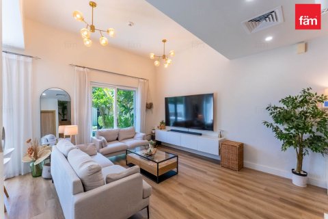 Villa in Dubai 3 bedrooms, 161 sq.m. № 110889