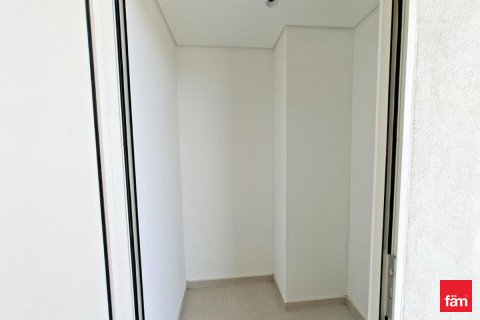 Villa in Jebel Ali, Dubai 4 bedrooms, 676 sq.m. № 110870 - photo 8