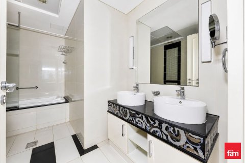 Apartamento en Downtown Dubai (Downtown Burj Dubai), Dubai, 1 dormitorio, 78.4 m², № 110873 - foto 5