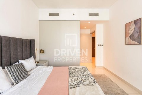 Appartement à EMAAR Beachfront, Dubai Harbour, Dubai, 2 chambres, 129.51 m², № 129166 - photo 10