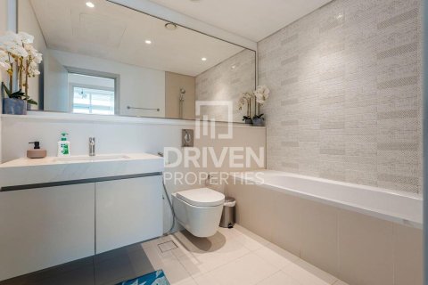 Appartement à EMAAR Beachfront, Dubai Harbour, Dubai, 2 chambres, 129.51 m², № 129166 - photo 18