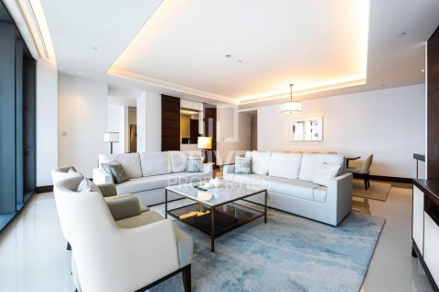 Apartment in The Address Sky View Towers, Downtown Dubai (Downtown Burj Dubai), Dubai 5 bedrooms, 290.69 sq.m. № 129167 - photo 2