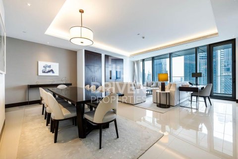 Apartment in The Address Sky View Towers, Downtown Dubai (Downtown Burj Dubai), Dubai 5 bedrooms, 290.69 sq.m. № 129167 - photo 3