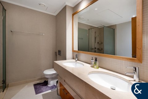 Apartment in Marina Promenade, Dubai Marina, Dubai 2 bedrooms, 127 sq.m. № 76184 - photo 11