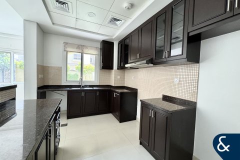 Villa en Casa Viva, Serena, Dubai, 3 dormitorios, 186 m², № 76189 - foto 3