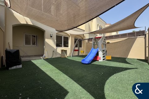 Villa en Casa Viva, Serena, Dubai, 3 dormitorios, 186 m², № 76189 - foto 15