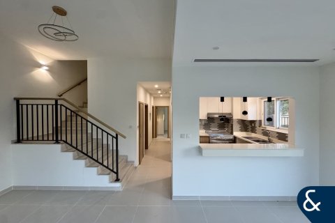Townhouse in Villanova, Dubai Land, Dubai 4 bedrooms, 209 sq.m. № 76188 - photo 3