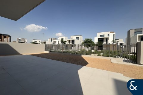 Villa à Arabian Ranches 3, Dubai, 4 chambres, 448 m², № 76185 - photo 2