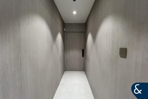 Снять в аренду квартиру в Джумейра Вилладж Серкл, Дубай: 1 спальня, 81м², № 76186 - фото 13