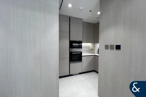 Снять в аренду квартиру в Джумейра Вилладж Серкл, Дубай: 1 спальня, 81м², № 76186 - фото 8