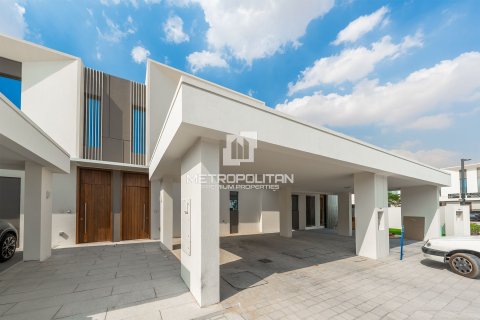 Townhouse in The Valley, Dubai 3 bedrooms, 174 sq.m. № 73672 - photo 11