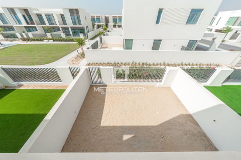 Townhouse in The Valley, Dubai 3 bedrooms, 174 sq.m. № 73672 - photo 9