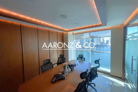 Снять в аренду офис в Бизнес-Бэе, Дубай: 158м², № 84525 - фото 7