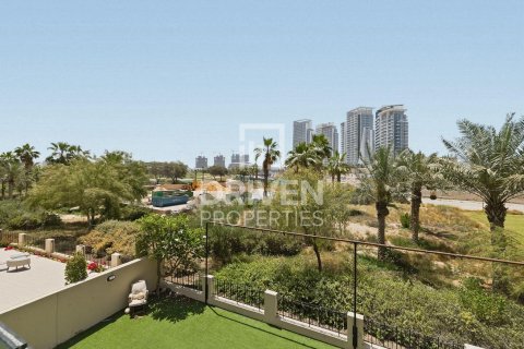 Villa à DAMAC Hills (Akoya by DAMAC), Dubai, 5 chambres, 660.08 m², № 129415 - photo 13