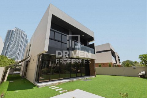 Villa à DAMAC Hills (Akoya by DAMAC), Dubai, 5 chambres, 660.08 m², № 129415