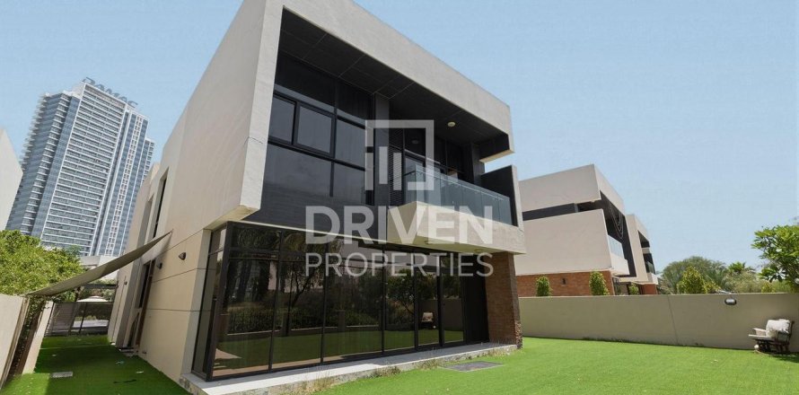 Villa à DAMAC Hills (Akoya by DAMAC), Dubai, 5 chambres, 660.08 m², № 129415