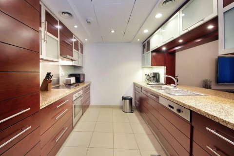 Apartamento en BURJ VIEWS en Dubai, 2 dormitorios, 125 m², № 31149 - foto 7