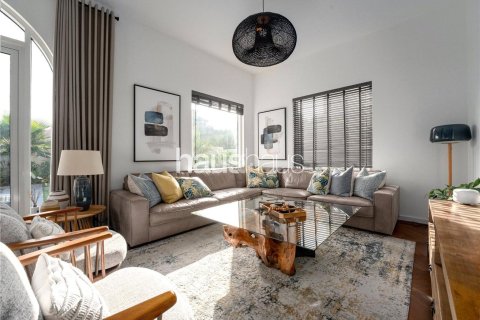 فيلا في Dubai Sports City, دبي 5 غرف نوم , 353 م² رقم 44369 - صورة 27