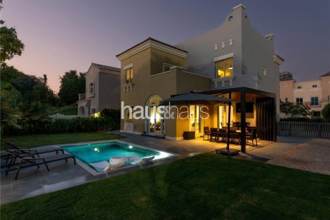 فيلا في Dubai Sports City, دبي 5 غرف نوم , 353 م² رقم 44369 - صورة 7