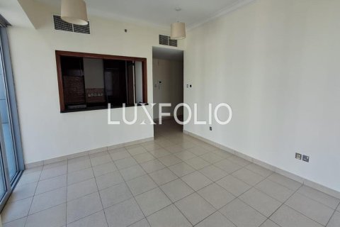 Apartment in Mohammad Bin Rashid Boulevard, Downtown Dubai (Downtown Burj Dubai), Dubai 1 bedroom, 120 sq.m. № 46114 - photo 2