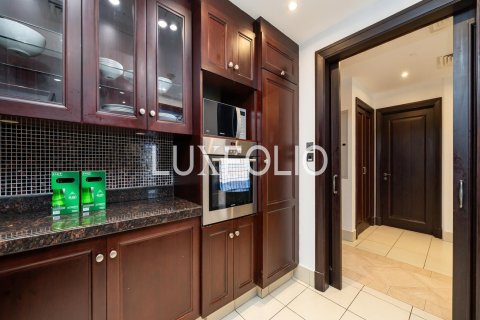Apartment in Reehan, Old Town, Dubai 2 bedrooms, 126 sq.m. № 46116 - photo 9