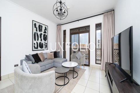 Apartment in Reehan, Old Town, Dubai 2 bedrooms, 126 sq.m. № 46116 - photo 2